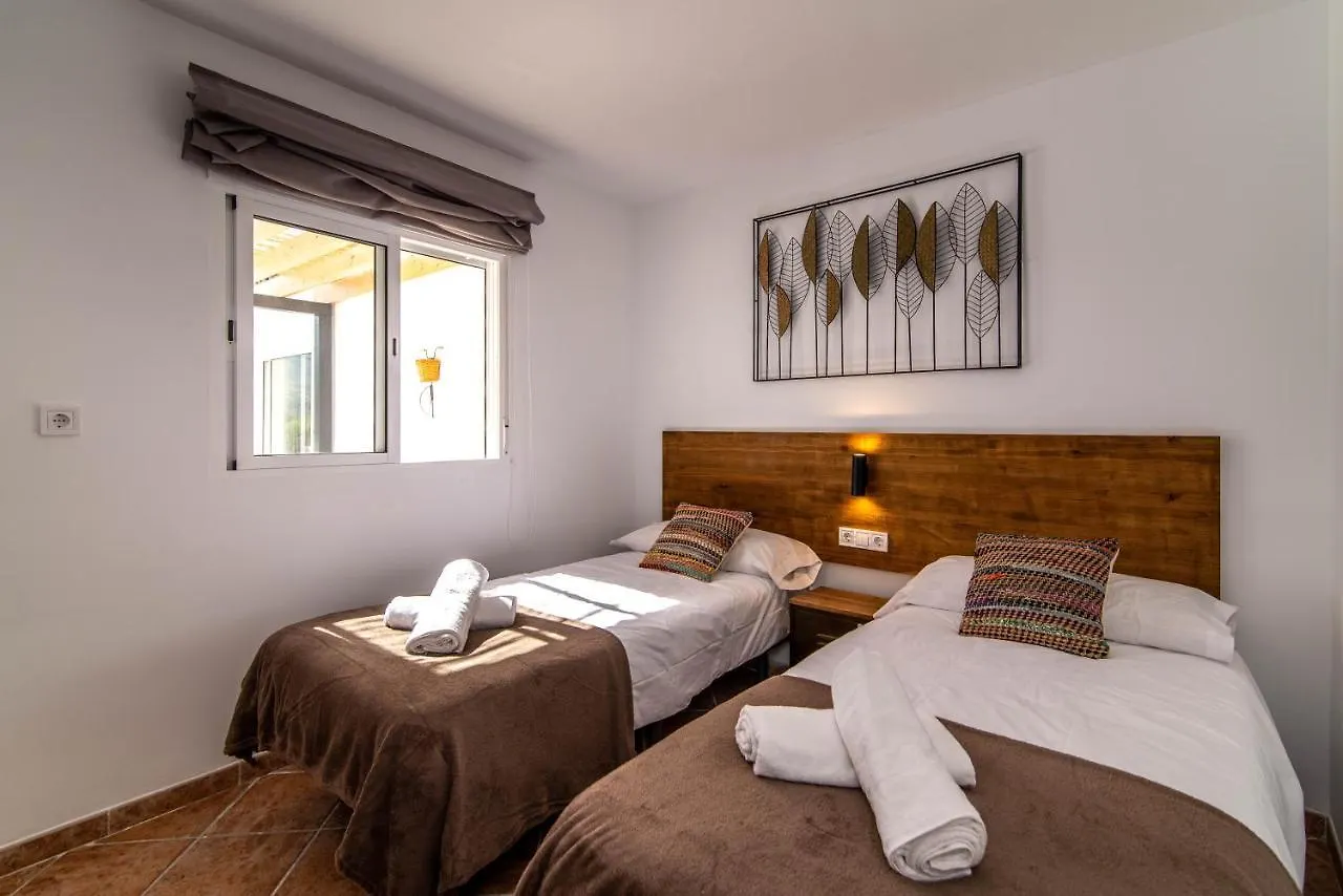 Palm Tree Villa - 5Bdr Paradise Pool / Chill Out Beds Torremolinos
