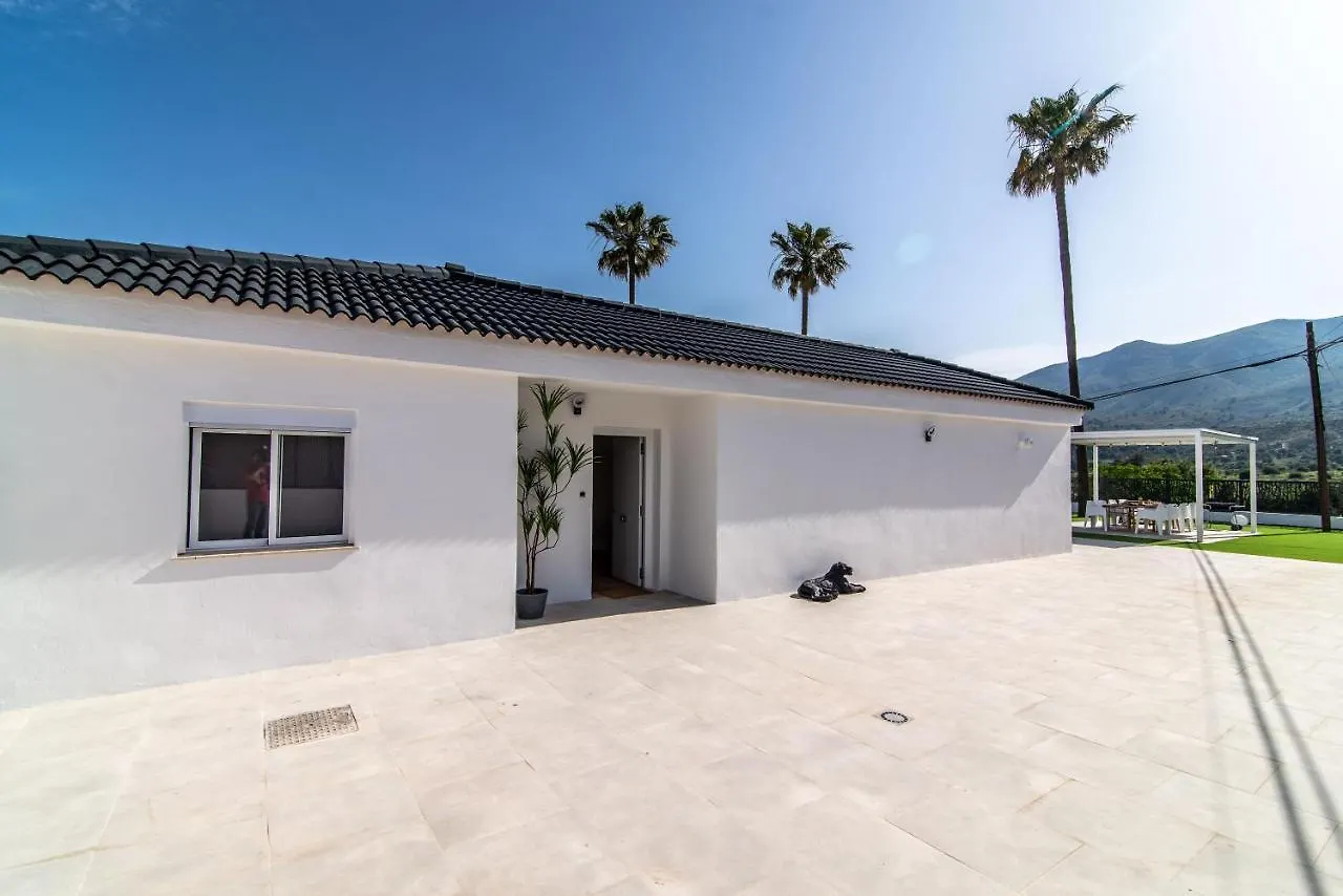 Palm Tree Villa - 5Bdr Paradise Pool / Chill Out Beds Torremolinos Spain
